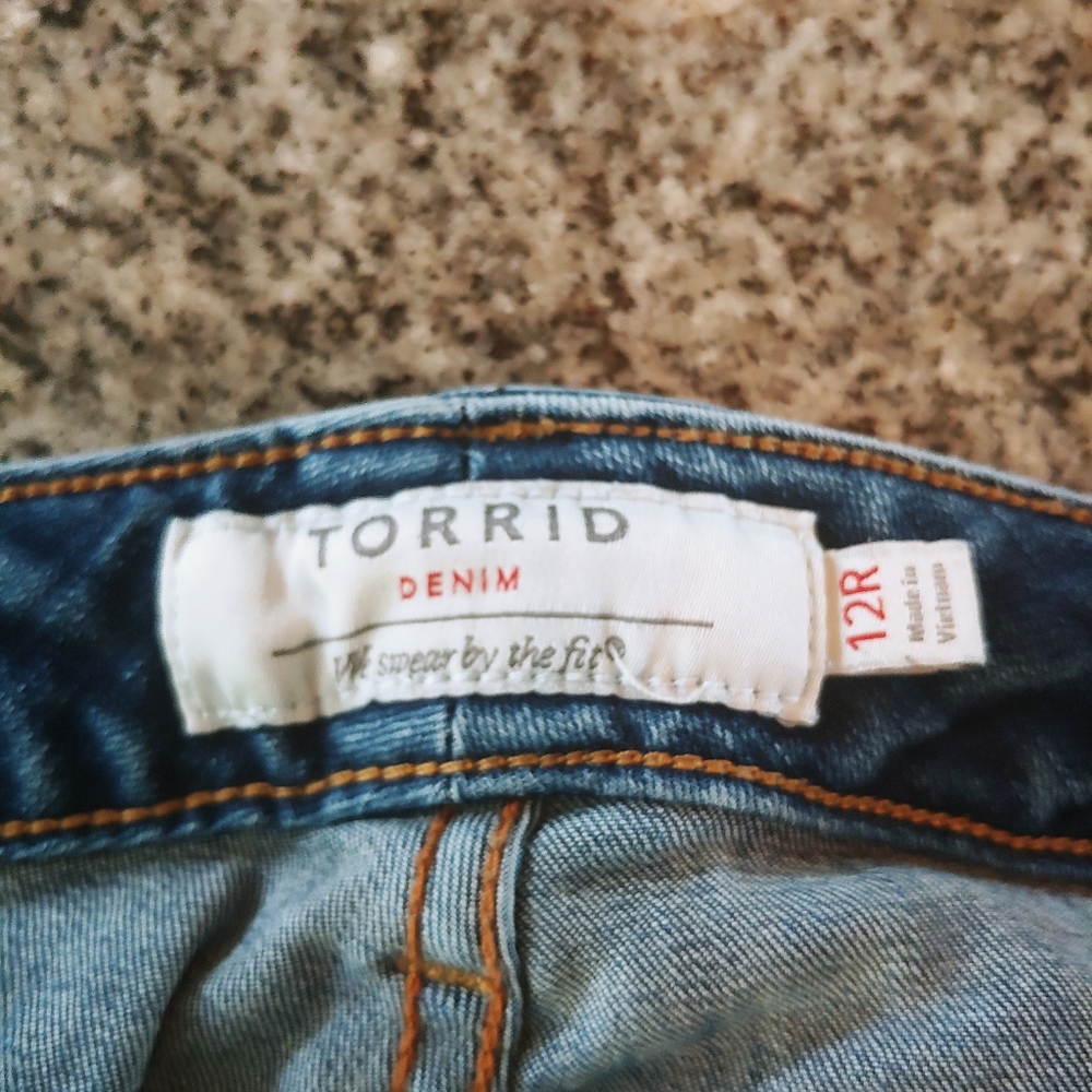 Blue jeans - Picture 4 of 5
